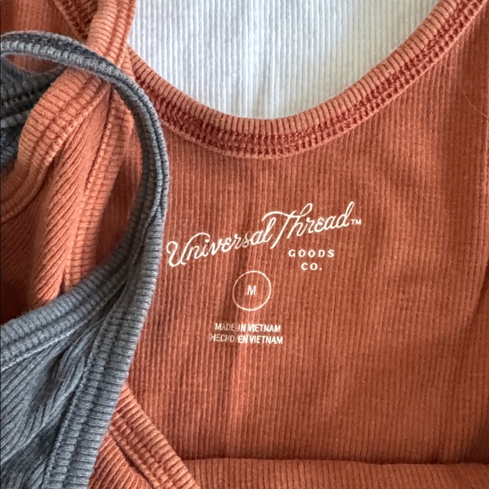 3 Universal thread Ribbed Tank Tops - Picture 3 of 4